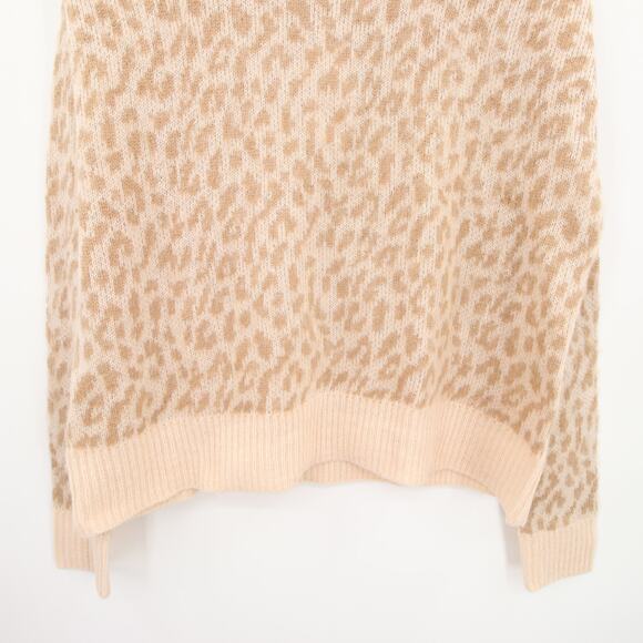 Jessica Simpson Sweater Beige Leopard Print Animal Pattern Pullover Crewneck XS - Picture 3 of 8